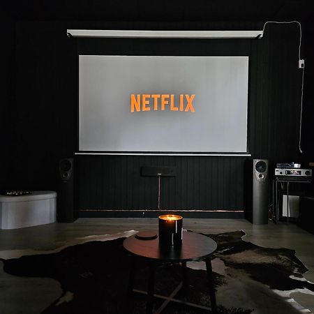 Black Box Cinema Appartement Avec Balneo เอปินาล ภายนอก รูปภาพ